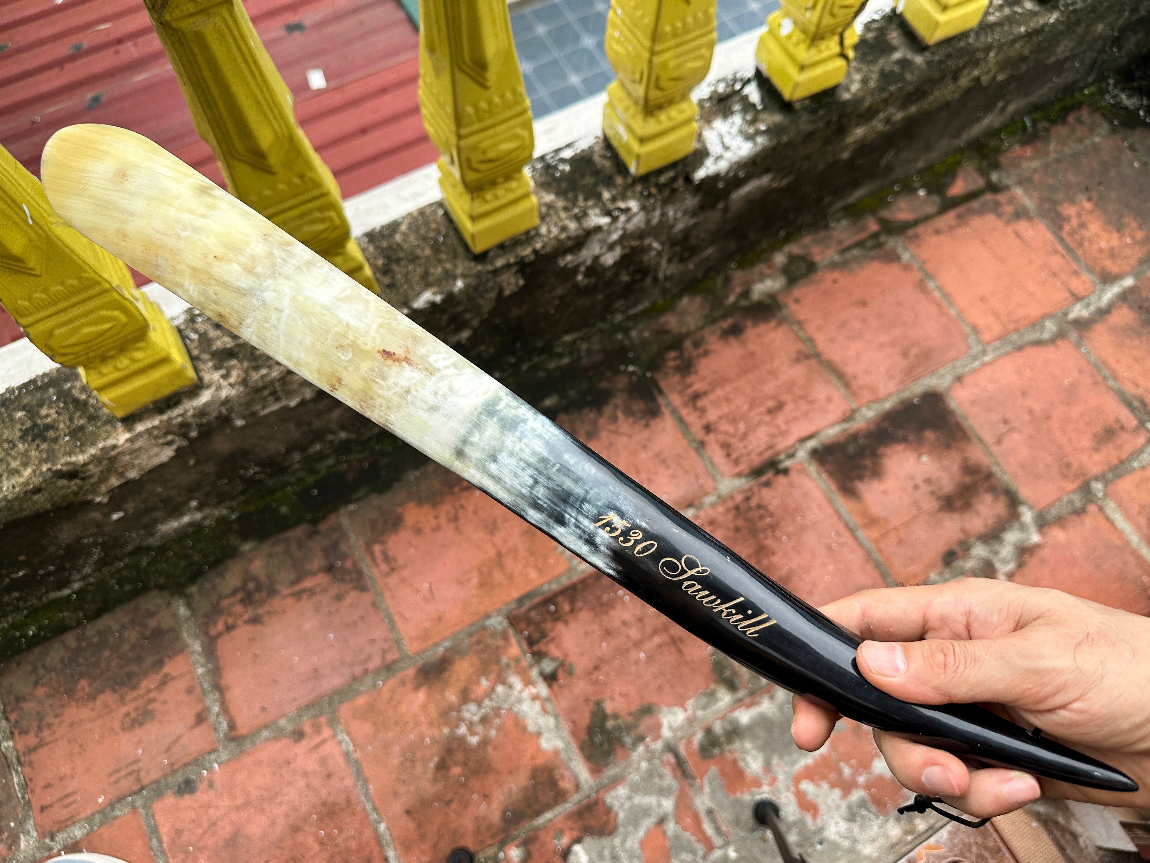 Personalized Natural Horn Shoe Horn – Length: 17 - 19 inch