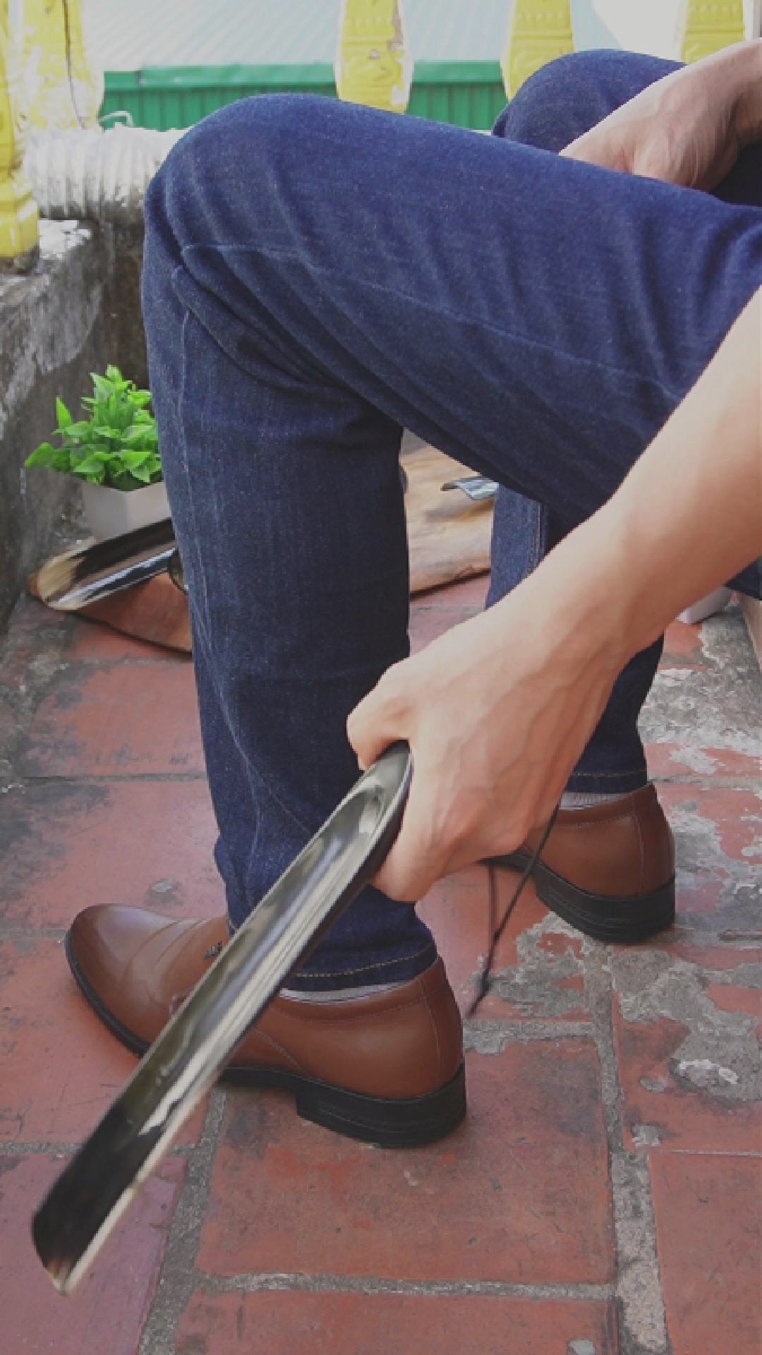 Personalized Natural Horn Shoe Horn – Length: 8.6 - 12 inch